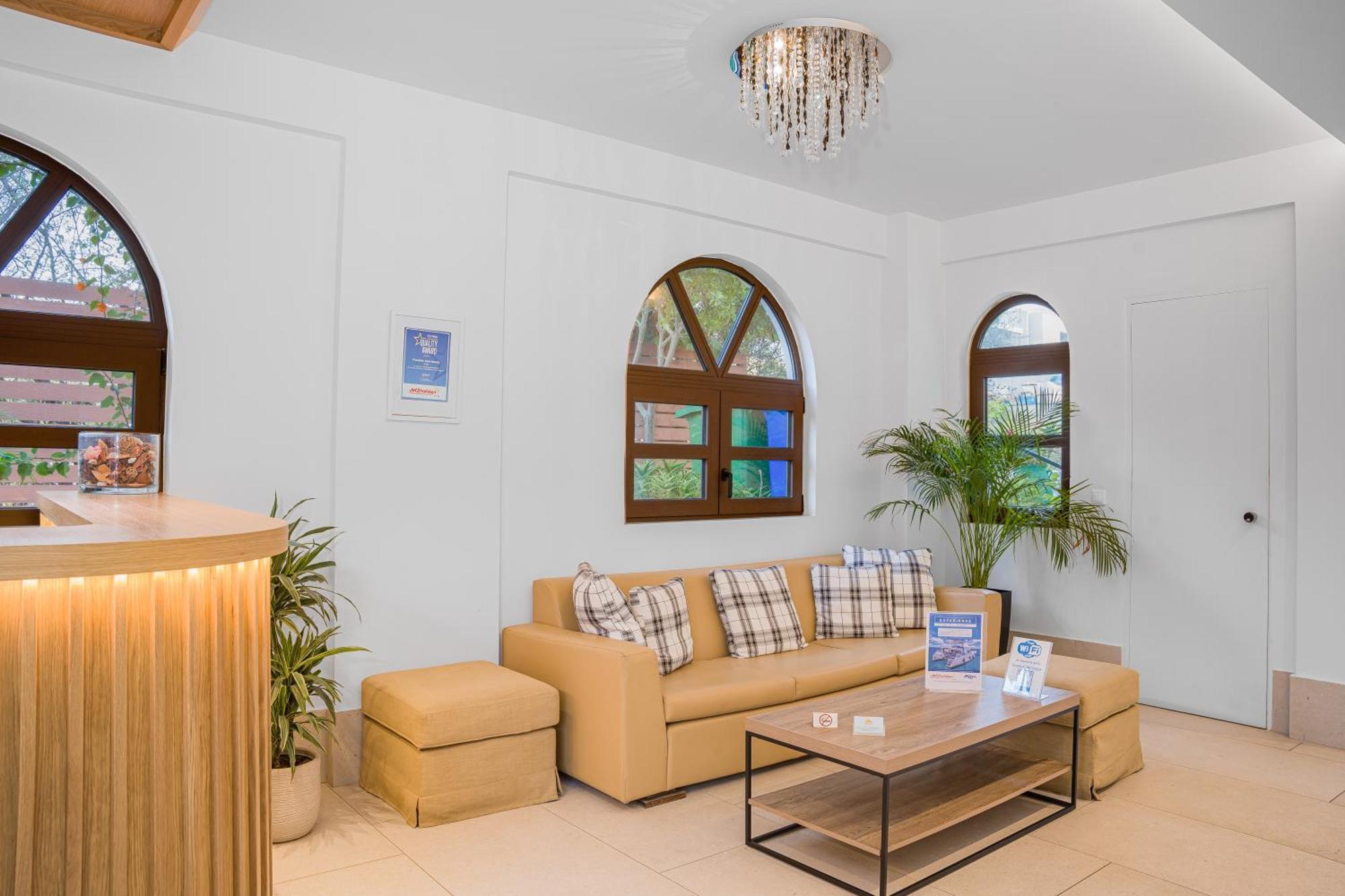 Paradise Hotel-Apartments Stalís Luaran gambar